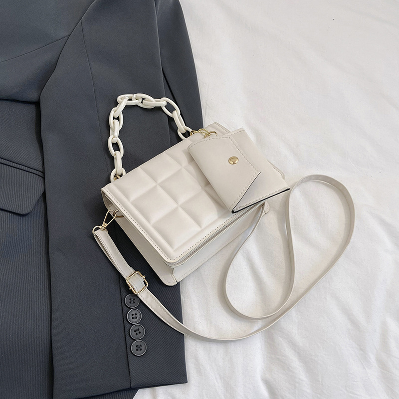 2025 New Designer Bag Free Delivery Shoes By Leisure Small Square 2023 Winter Korean One Shoulder Handbag Simplicity Fashion Diagonal Straddle Bag For