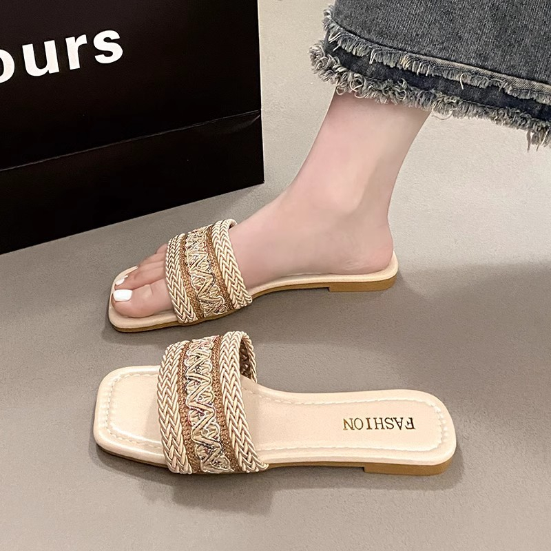 hot free shipping designer slippers outdoor indoor Shower Room casual sandals breathable fashion Flat sliders