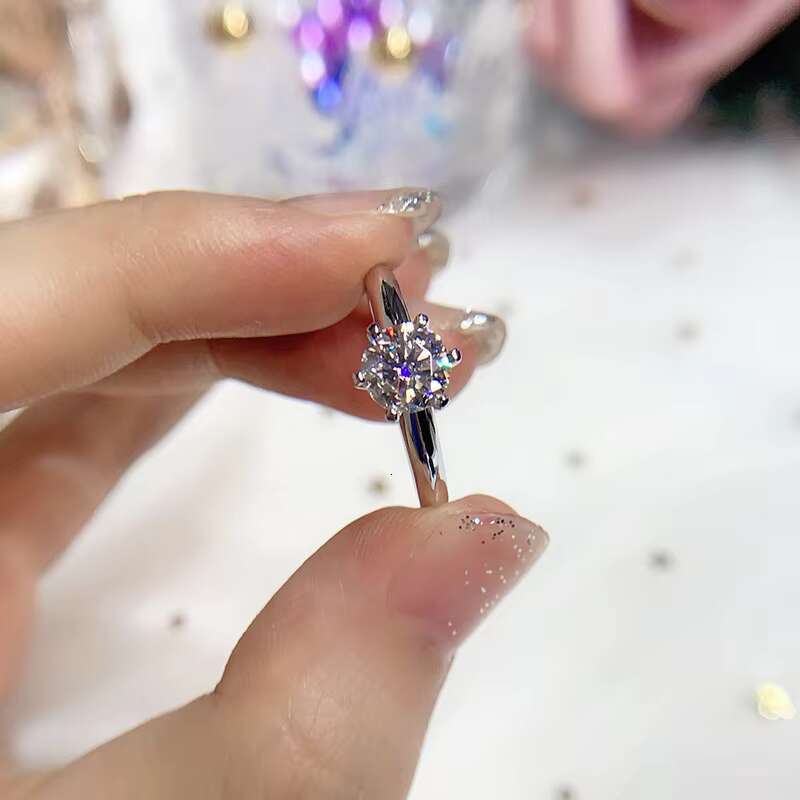 Moissanite Ring S925 Sterling Silver Womens Classic Inlaid Simulation Open Six-Claw Live Broadcast