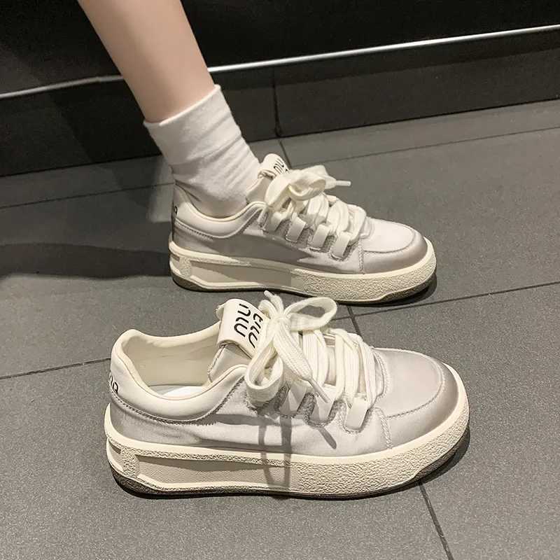 Nichesilk Early Spring 2024 New Womens Shoes Soft Bottom Casual Sports Shoes Thick Face White Shoes Soft BottomC250425