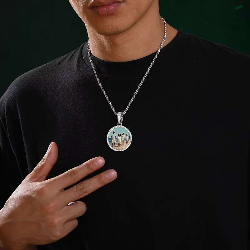 Personality Pendant Iced Out VVS D Color Moissanite 925 Sterling Silver Hot Sale Custom Photo Frame Pendant Hip Hop Jewelry