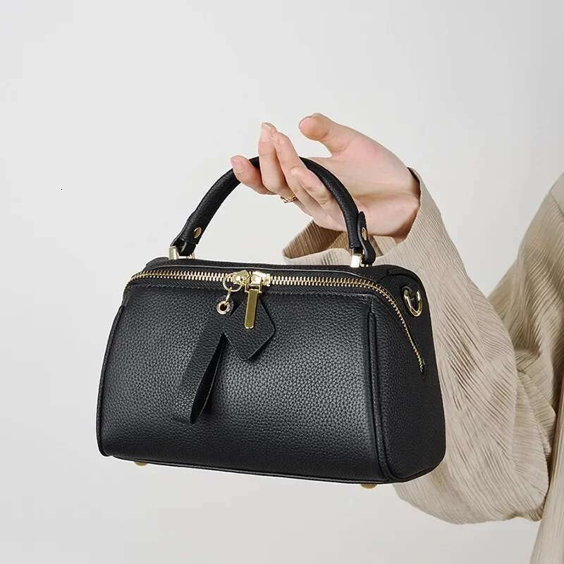 Genuine Leather Ladies' 2024 New Retro Simple Classic Boston Handbag Cowhide Diagonal Shoulder Bag
