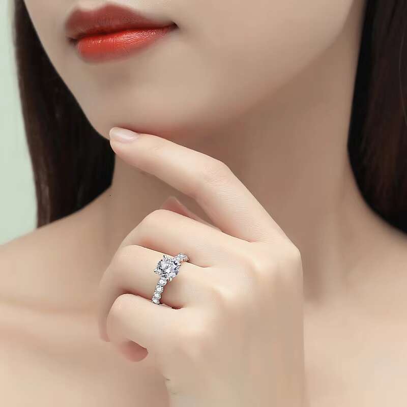 Sterling 925 Silver Moissanite 2Carat Moissanite Ring Four Prong Diamond Jewelry Forever Love Wedding Ring for Women