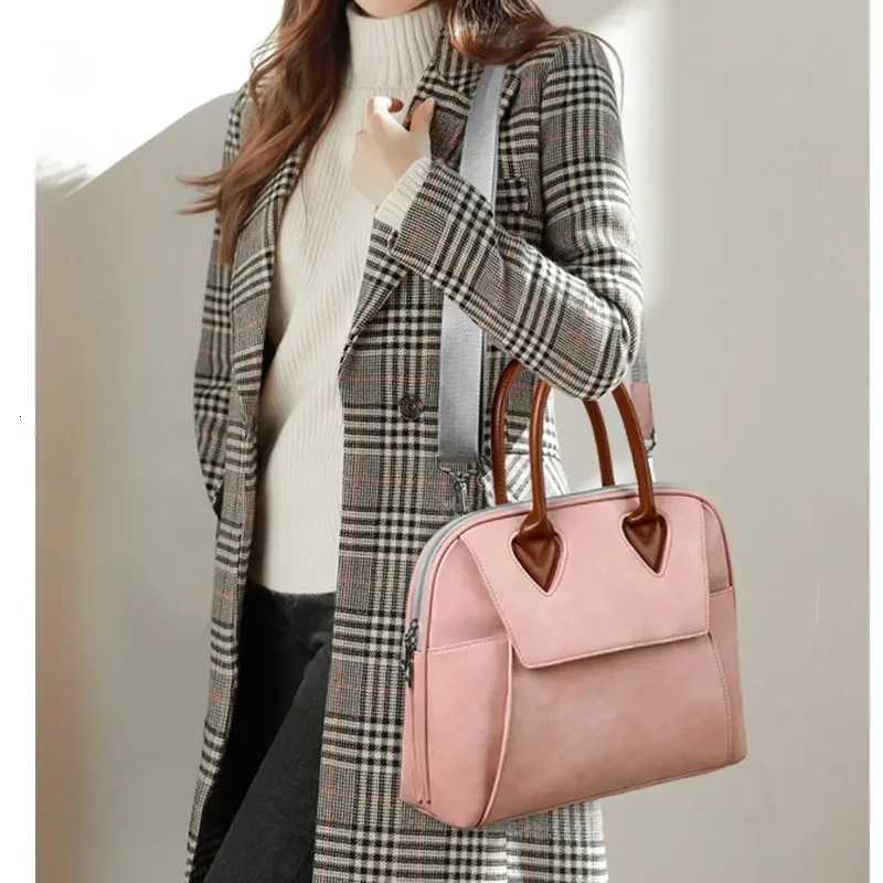 PU Leather Waterproof Laptop Bags for Women Briefcase Business Shoulder Bag Handbag girls laptop bag 133 14 15 154 156 InchT251125