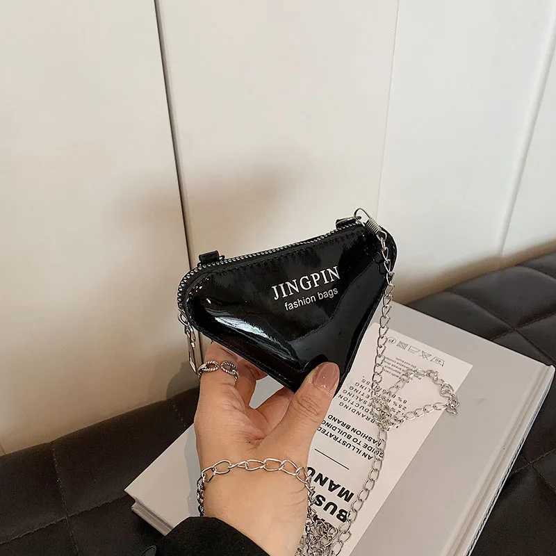 Fashion mini triangle bag Personalized shoulder cross body bag Womens mini coin purse lipstick key storage bag Girl purse W250421