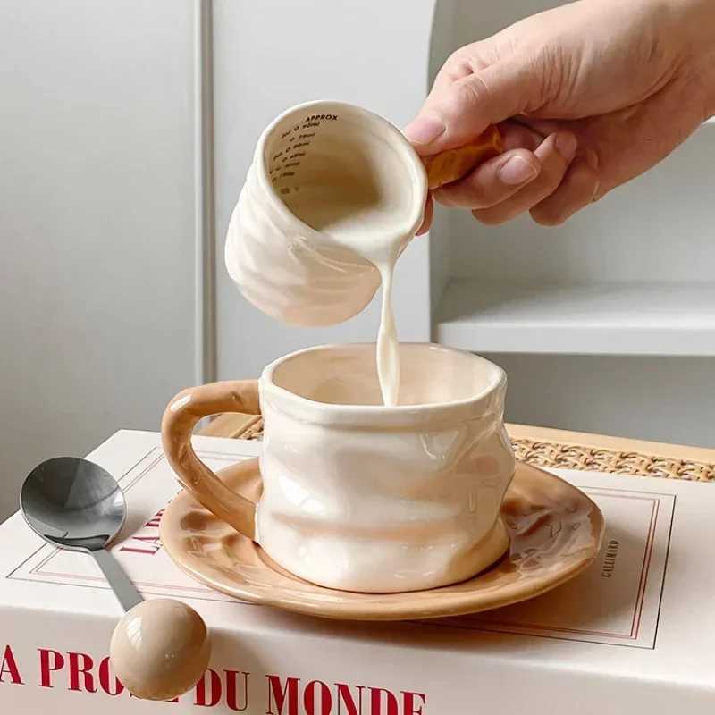 230ml Ceramics Mug Exquisite Pleated design Ceramics Coffee Cup and Saucer Set European style Afternoon tea cup Romantic gift Y251125