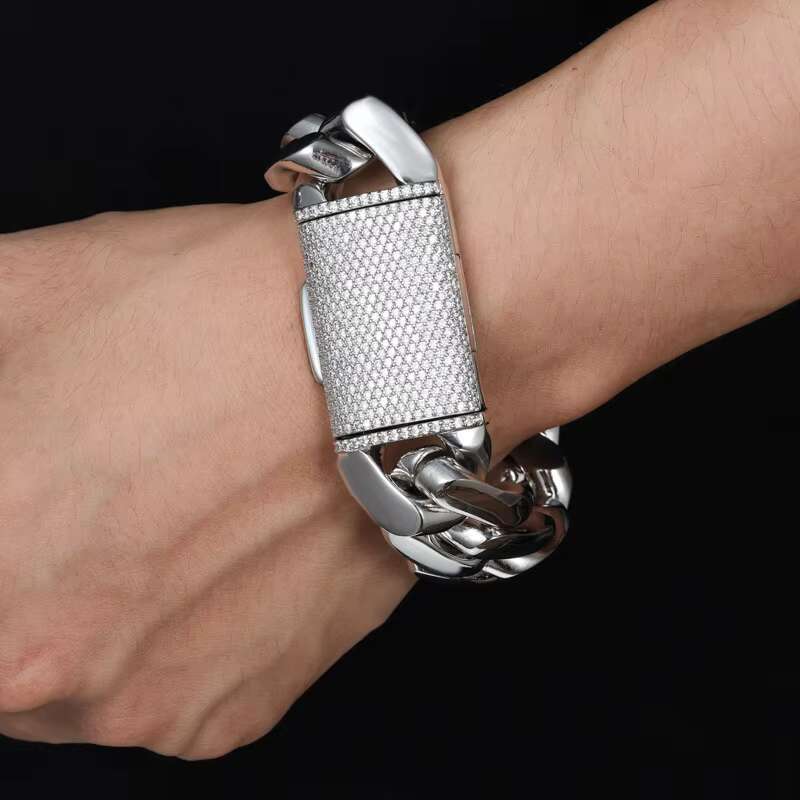 Mens Copper Cuban Link Chain Bracelet with High-Quality Cubic Zirconia Stones Elegantly Plated in 18K Gold for a Regal Look