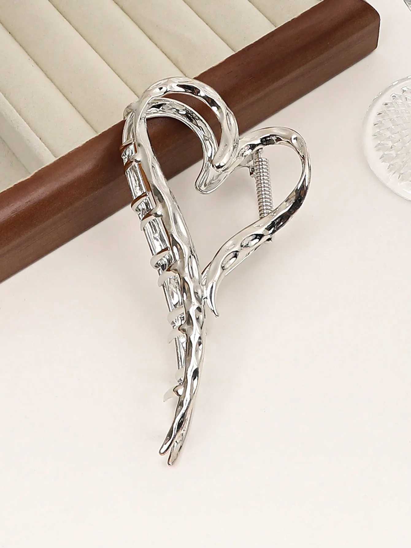 1 silver heart hair clip elegant love design hair bucket decoration large hair clip womens hair clip accessoriesT250425