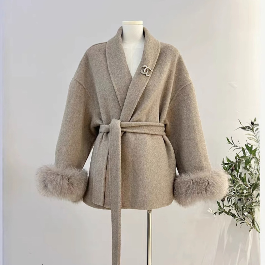 Elegant Lace Up Woolen Coat Women Solid Loose Lapel Furry Belt Long Sleeve Short Jacket Autumn Winter Lady Cardigan Outwear 251020
