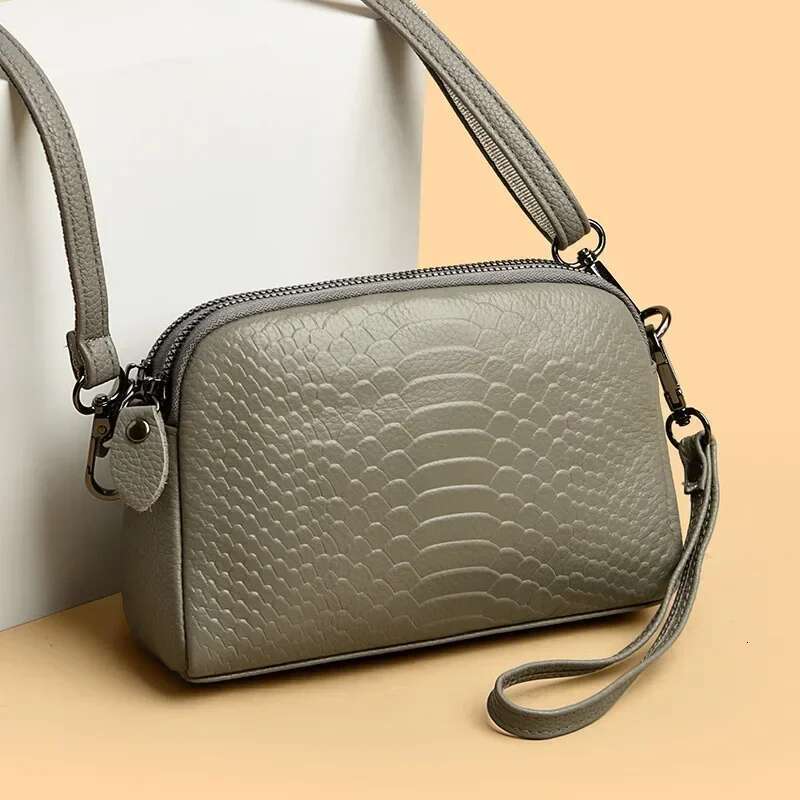 Luxury Designer New Women's Crossbody Small Single Shoulder Messenger Bag Fashionable Genuine Leather Crocodile Pattern Handbag