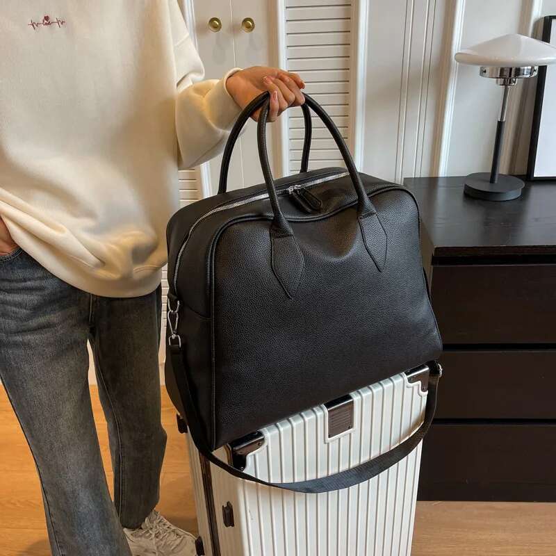 Designer Bag Short Distance Women's Casual Large Travel Bags For Women Big Sports Travelling Solid Board Leather Bag
