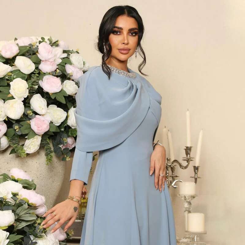 Dongdumaoyi Middle East Muslim Robe Abaya Fashion Neckline Inserted Beads Rhinestone Strip Shawl Collar Dress W