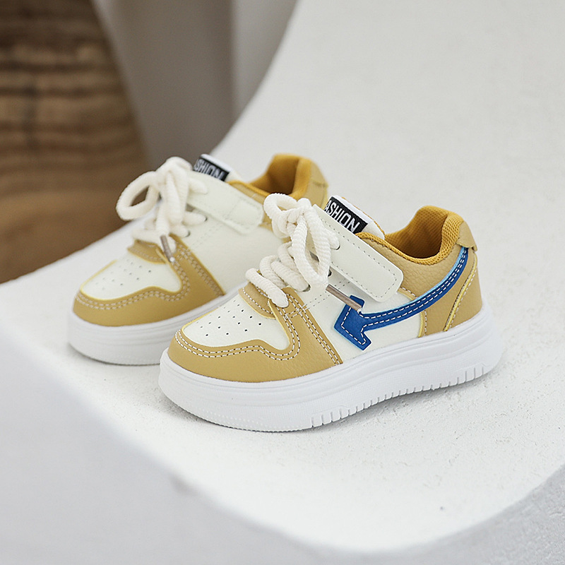 New design Shoes 2025 Autumn New Casual board shoes Anti-slip soft sole soft leather surface Breathable outdoor sports shoes for boys and girls Free S