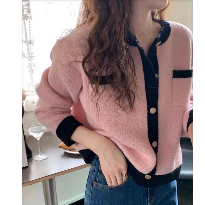 Korean O Neck Contrasting Color Womens Small Fragrance Style Knitted Cardigan Autumn Fashion Short Elegant Sweater Cardigan NewT251125