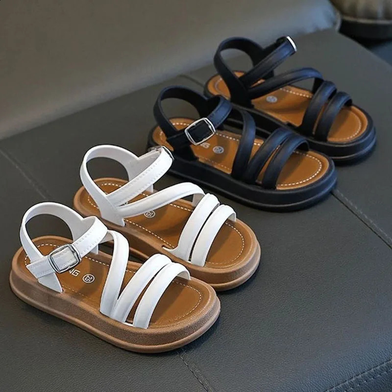 Breathable and lightweight girls sandals summer casual childrens sandals baby flat shoes fashionable and casual anti slip childrens beach shoes 250424