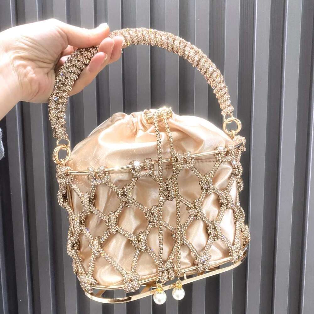 Handmade Rhinestones Evening Clutch Bag Purses And Handbag Designer Shoulder Shiny Crystal Clutch Purse Bucket Bag