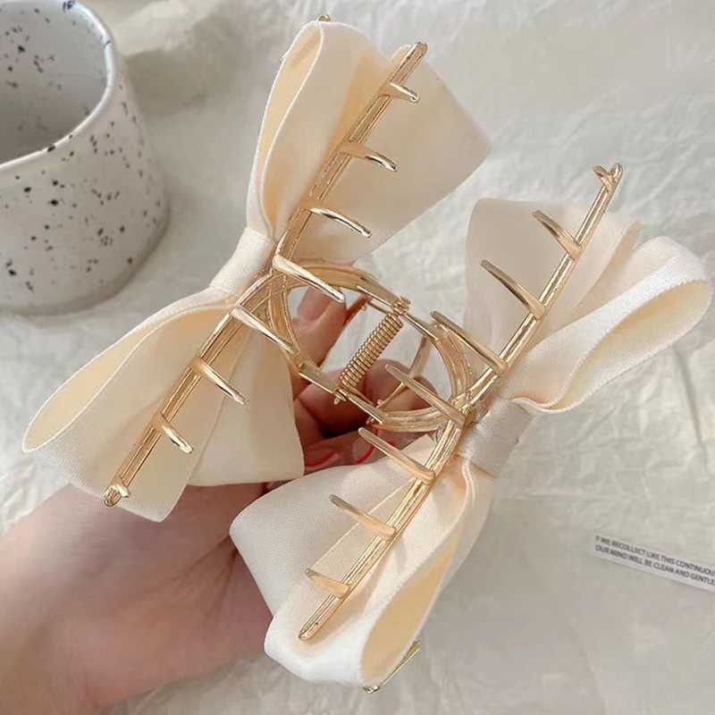 Large Fashion Satin Bow Headpiece Network Celebrity Grab Cross Hair Clip Sweet Hair Accessories 12CMT250425