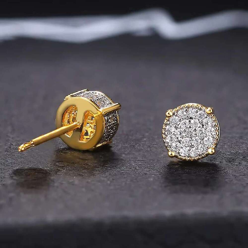 DHcollections Exquisite Women's Wedding Stud Earrings For Daily And Valentine's Day