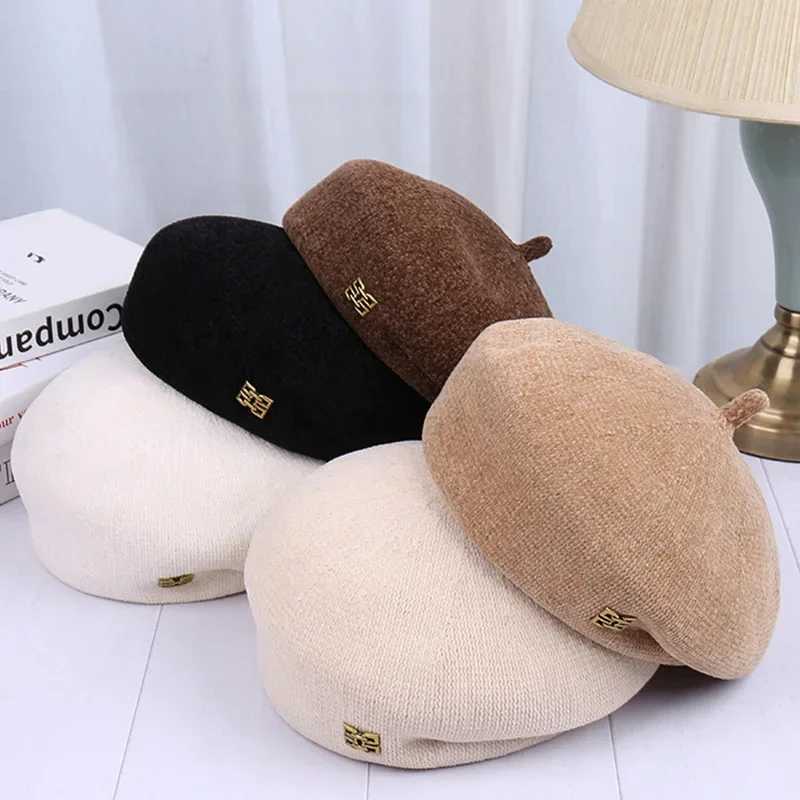 Winter berets caps for women soft and comfortable knitted warm painters hats vintage pumpkin hat lolita hat boinas para mujer J251125