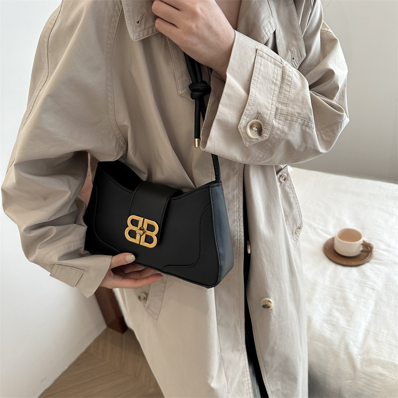 2025 New Designer Bag Free Delivery Shoes By 2024 Early Spring Simple Large Capacity Fashion Casual One Shoulder Crossbody Women's Bag Trend