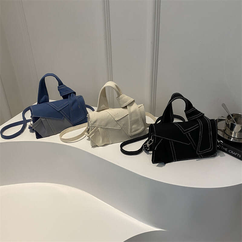 Fashion denim crossbody women's color blocking spliced casual shoulder bag, stylish and stylish, this year's new handbag