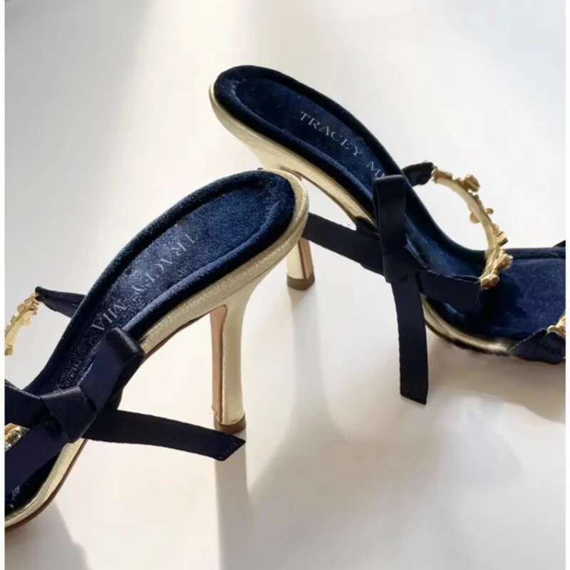 Summer new rhinestone bow with sexy open-toe fashion slippers high-heeled suede banquet dress small size women's sandals