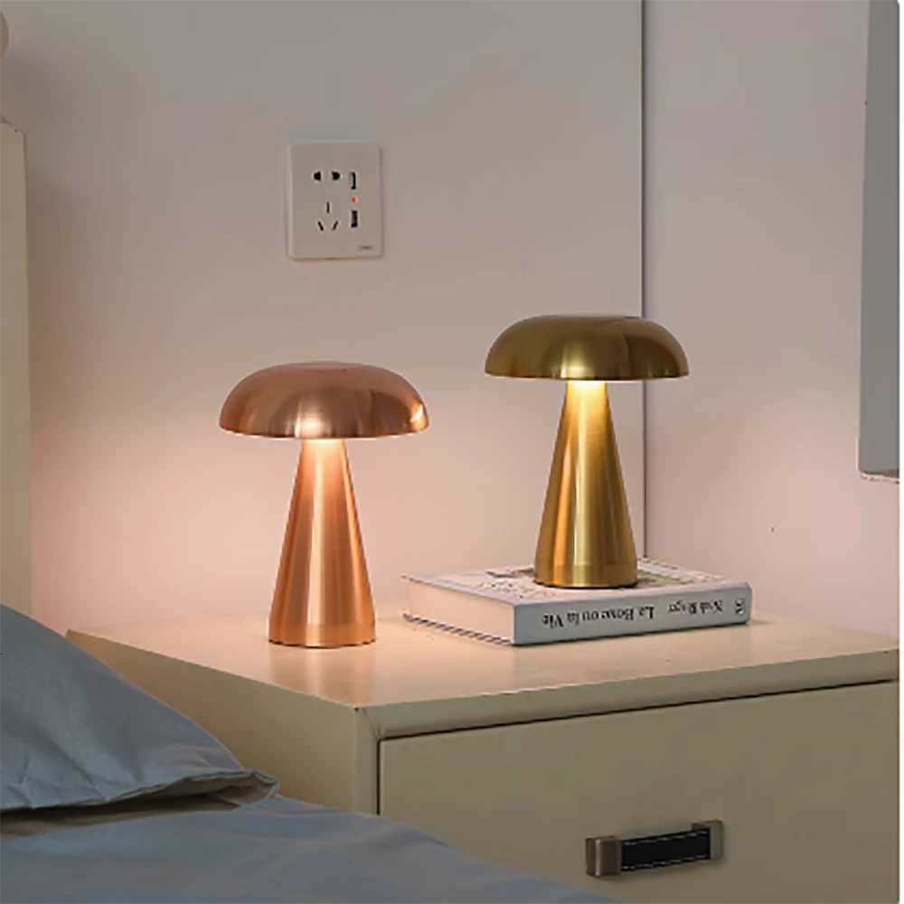 USB charging desk lamp Metal mushroom desk lamp charging Living Room Restaurant bar casual learning atmosphere light Touch nightM251125