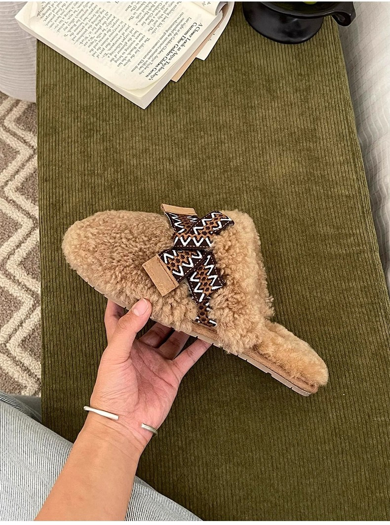 Women's Autumn/Winter New Arrival Fashionable Cute Warm Fluffy Slippers in White and Brown for Home and Outdoor Wear Free Shipping