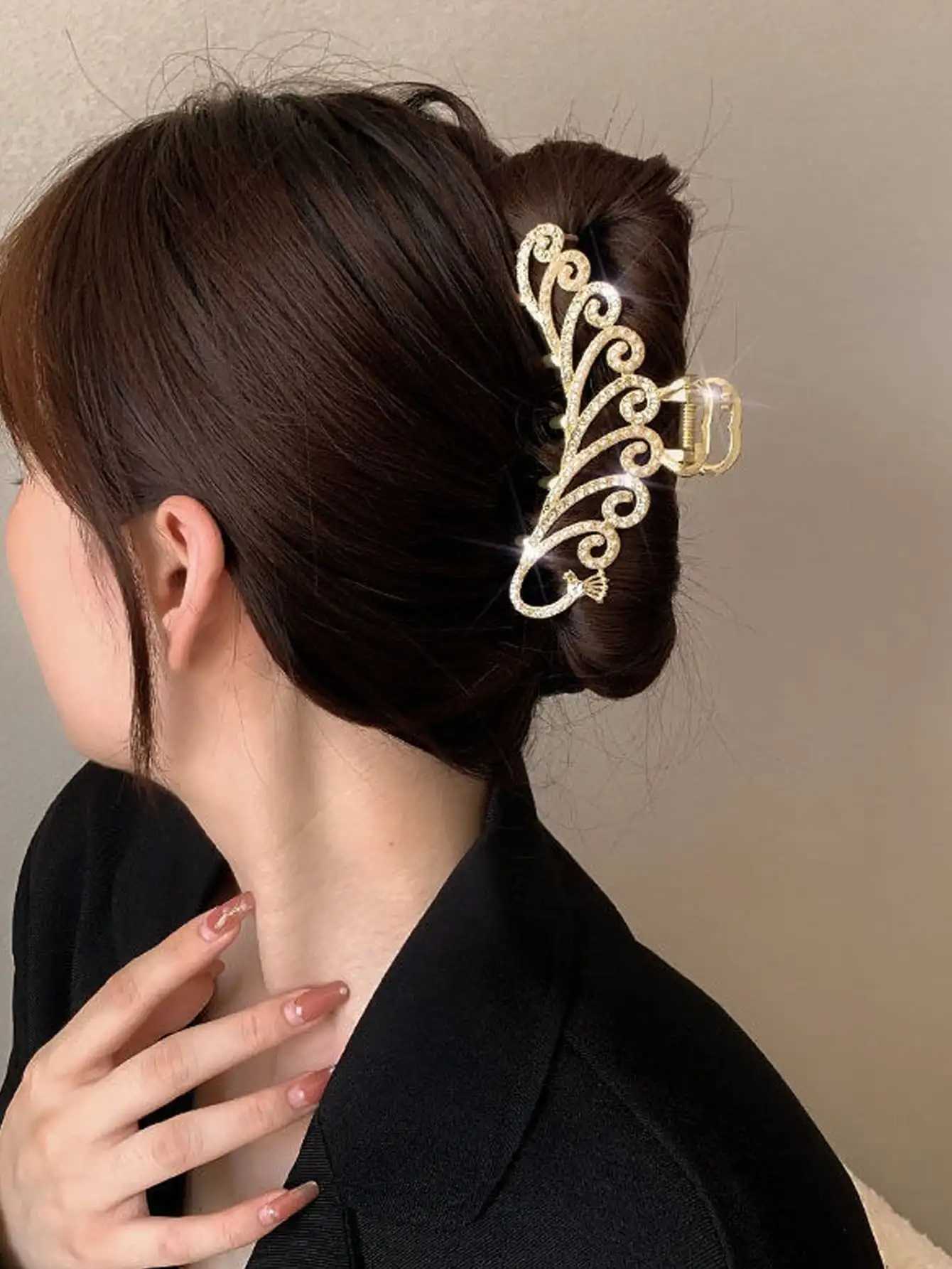 1 fashionable Exqusite crystal peacock pearl hair claw suitable for womens party small ponytail hair accessoriesT250425