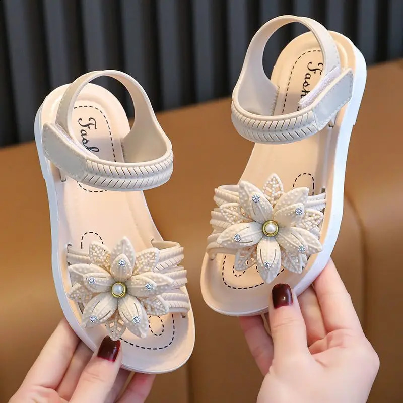 Fashionable and cute solid color floral decoration open toe sandals suitable for girls breathable and lightweight beach 250424