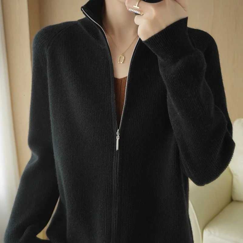 Solid Color Zipper Jacket Autumn New Knitted Sweater Cardigan Womens Standing High Neck Loose Slimming Knitted Sweater SpringT251125