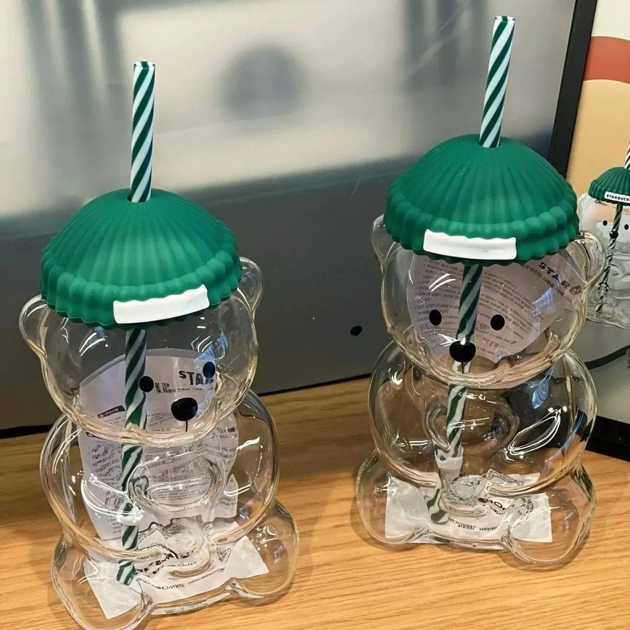 20oz Glass Bear Tumblers Cup with Straw Cute Transparent Glass Cup with Hat Iced Coffee Cold Drink Gift Water Bottle