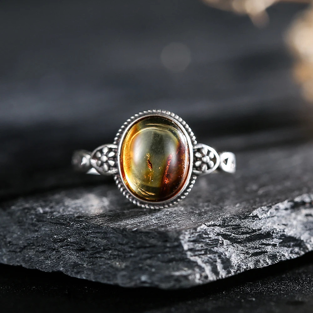 10 * 8mm oval shaped natural amber stone 925 sterling silver ring suitable for fashionable jewelry gifts in any occasion 250422