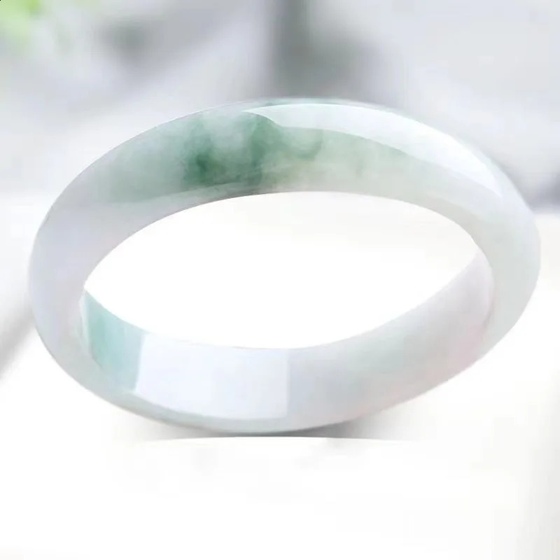 Piaohua Jade Bracelet As A Gift for Friends and Friend Jade Bracelet for Women 250424