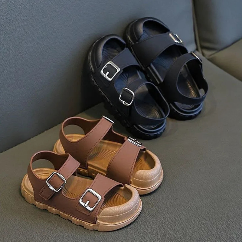 Summer Childrens Sandals Fashion Academy Style Boys and Girls Soft Bottom Sandals Simple Solid Color Childrens Anti Kick Sandals 250424