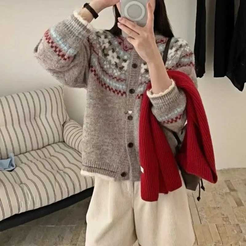 O Neck Jacquard Long Sleeved Cardigan Sweater Coat Retro Casual Womens Knitted Autumn Winter Loose Fashion Casual Sweet ClothesT251125