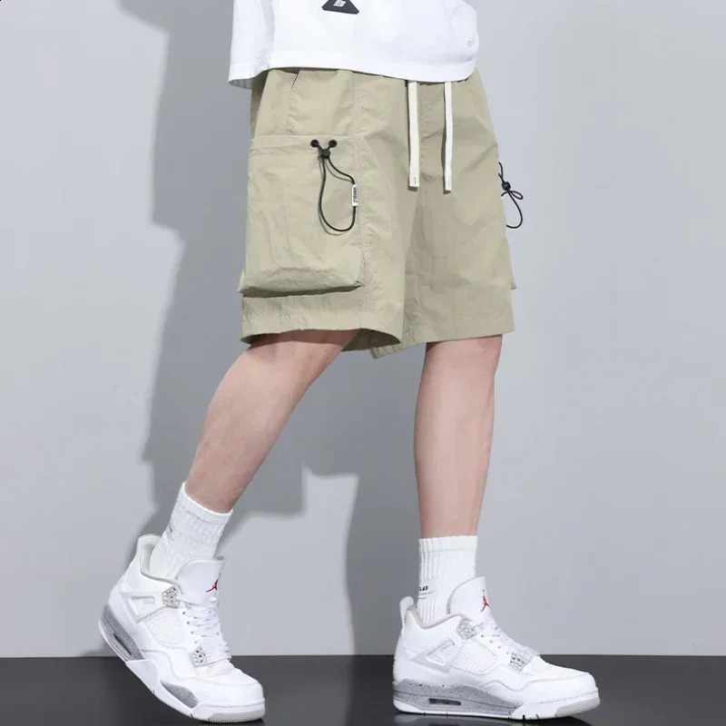 4color summer mens thin cargo shorts with pockets fashionable Korean streetwear hiphop highquality clothing 250420