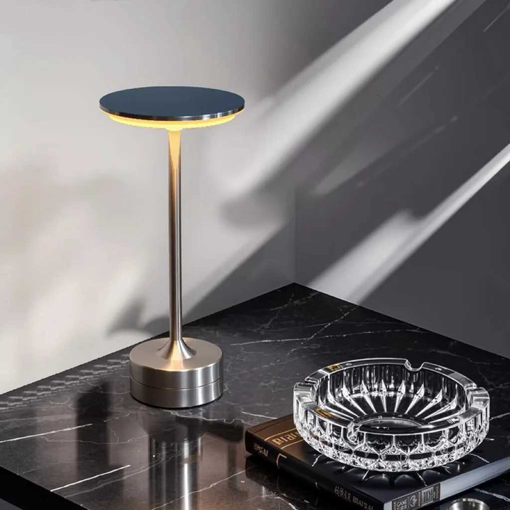 Wireless LED Table Lamp Touch Sensor Desktop Night Light USB Rechargeabl Portable Bedroom Night Light Reading Lamps Decor LightM251125