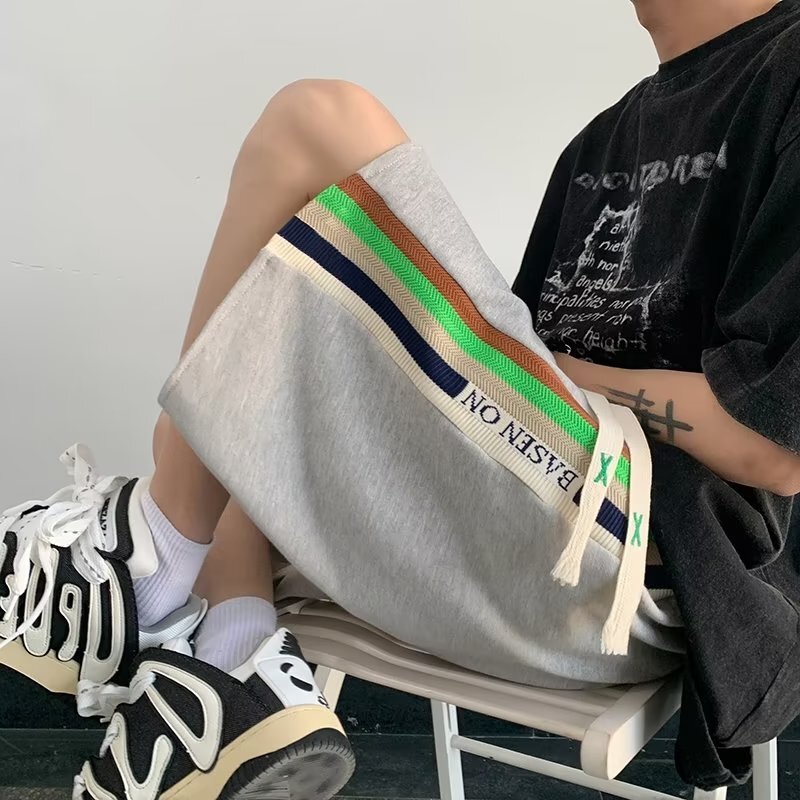 Shorts men's summer thin American sports beach pants, high street trendy brand loose casual breathable five quarter pants
