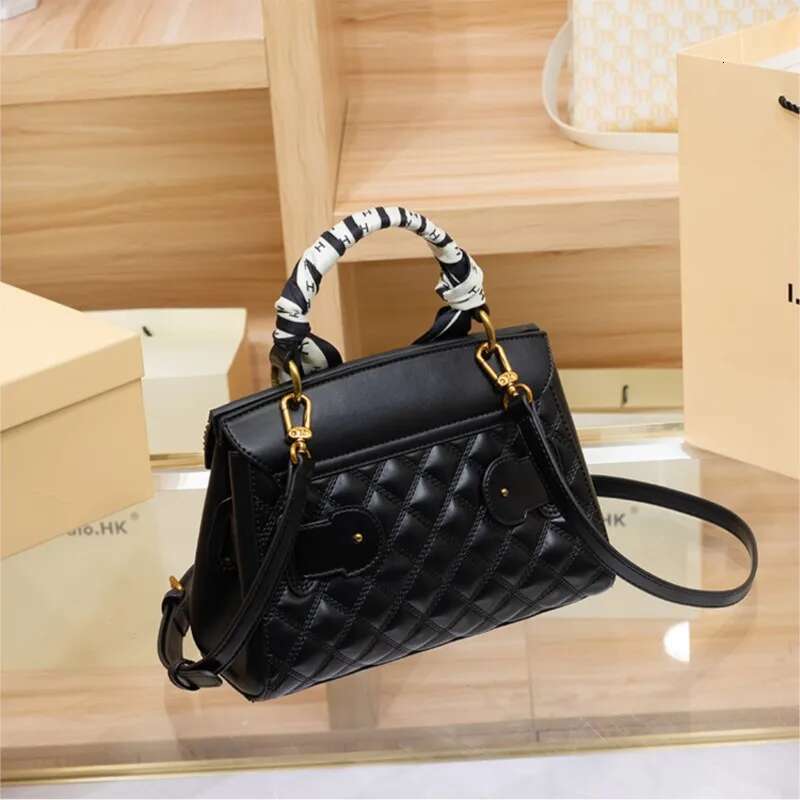 Women's Genuine Leather Handbag, Women's 2024 Autumn/Winter High-End Texture Brand Designer, Single Shoulder Crossbody