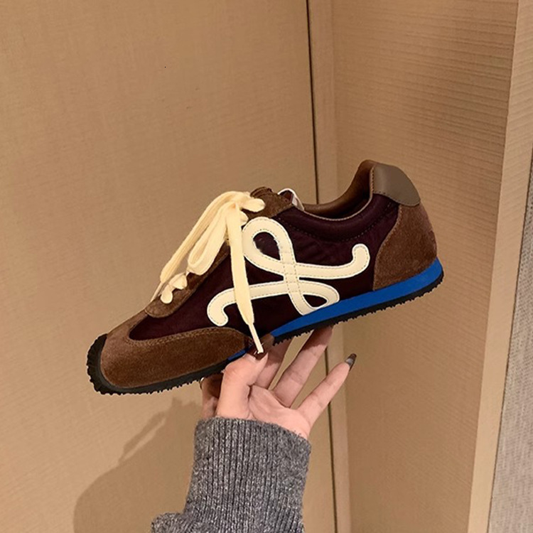 Cowhide Edition~Female 2025 Spring New Sport and Leisure Retro Lace with Inner Height Increase Ddmysaturn