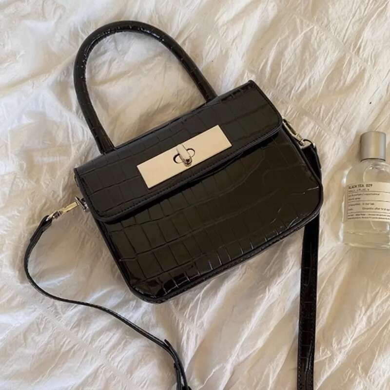 Crocodile Pattern Small Square Women Bag Popular Fashionable Versatile Handbag Niche High-End One Shoulder Crossbody