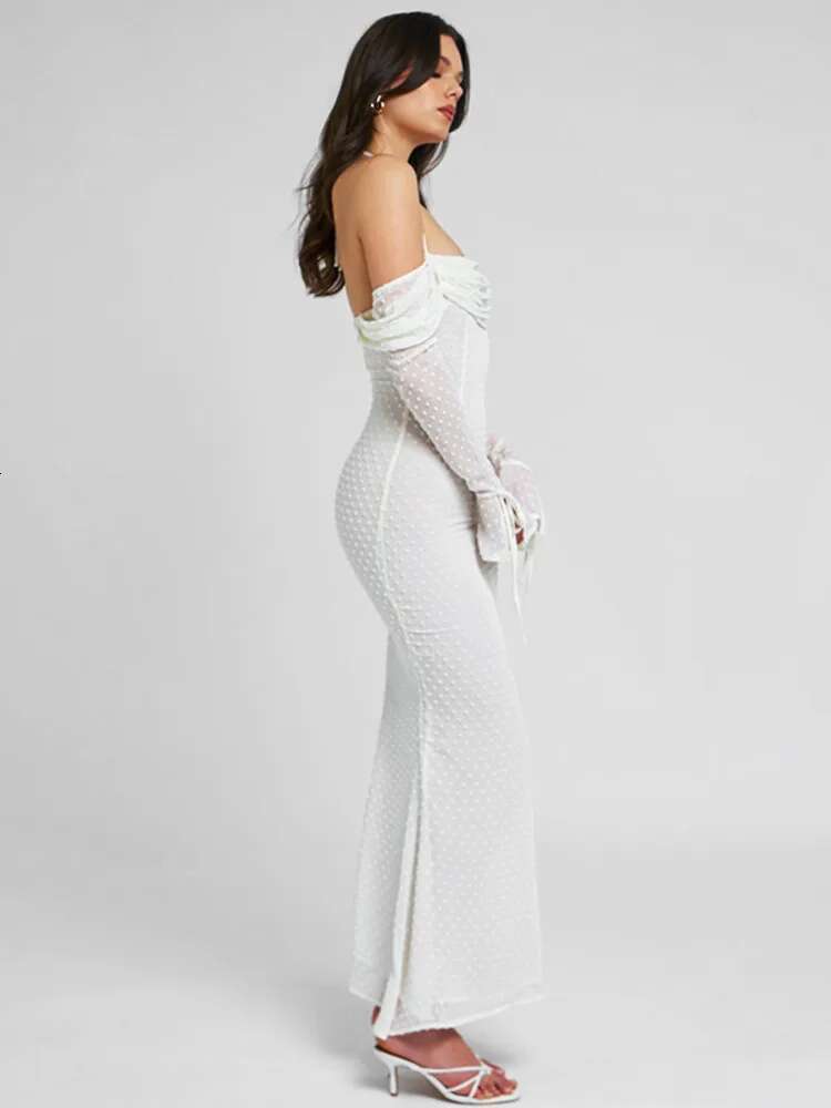 Dongdumaoyi Townlike Polka Dot Jacquard Maxi Long Dress Women Halter Autumn Winter Off Shoulder Sexy Party Perspective Dresses