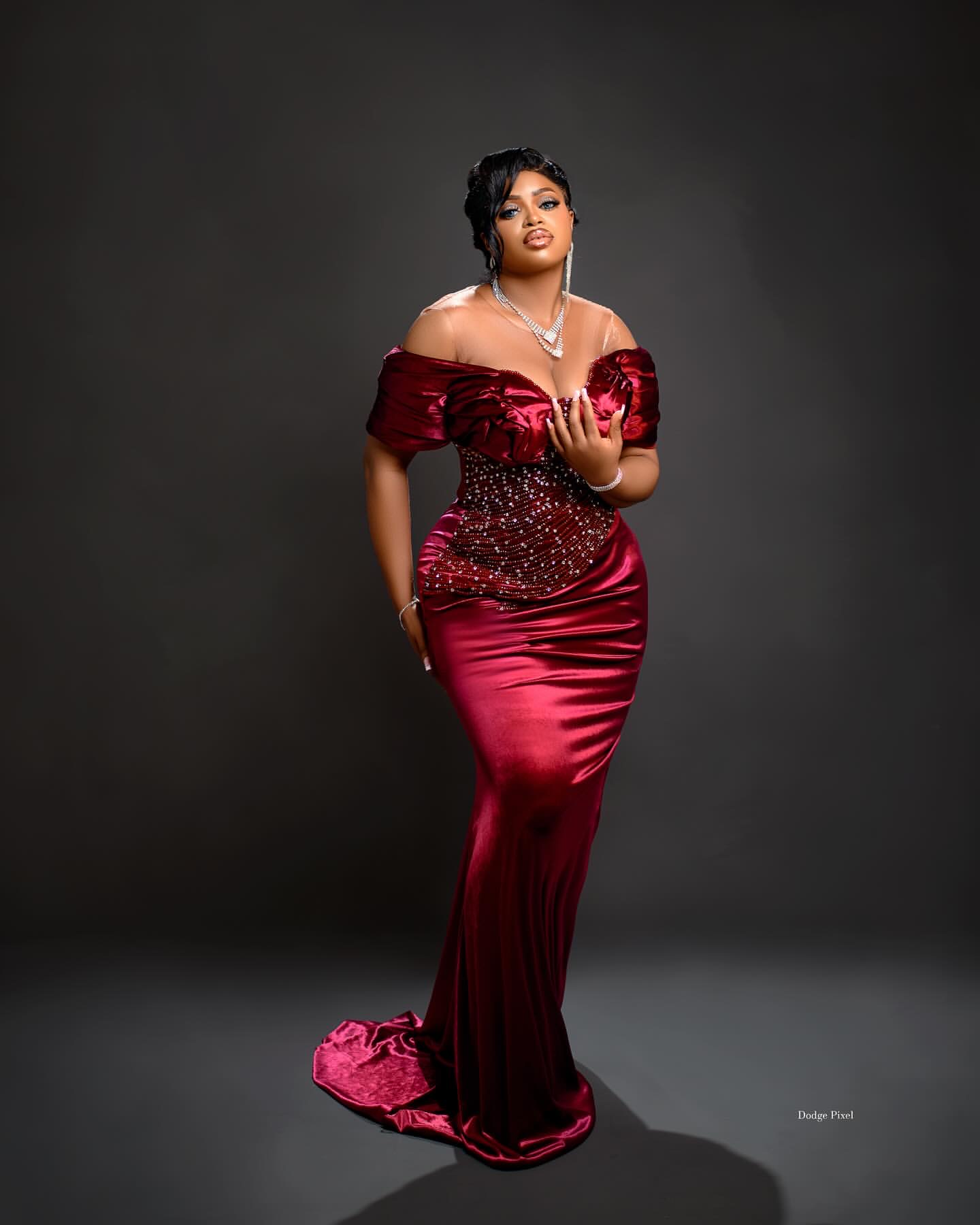Burgundy Mermaid Plus Size Prom Dresses 2025 Crystals Beaded Satin Sheer Neck Evening Formal Party Second Birthday Engagement Gowns Dress For Special 