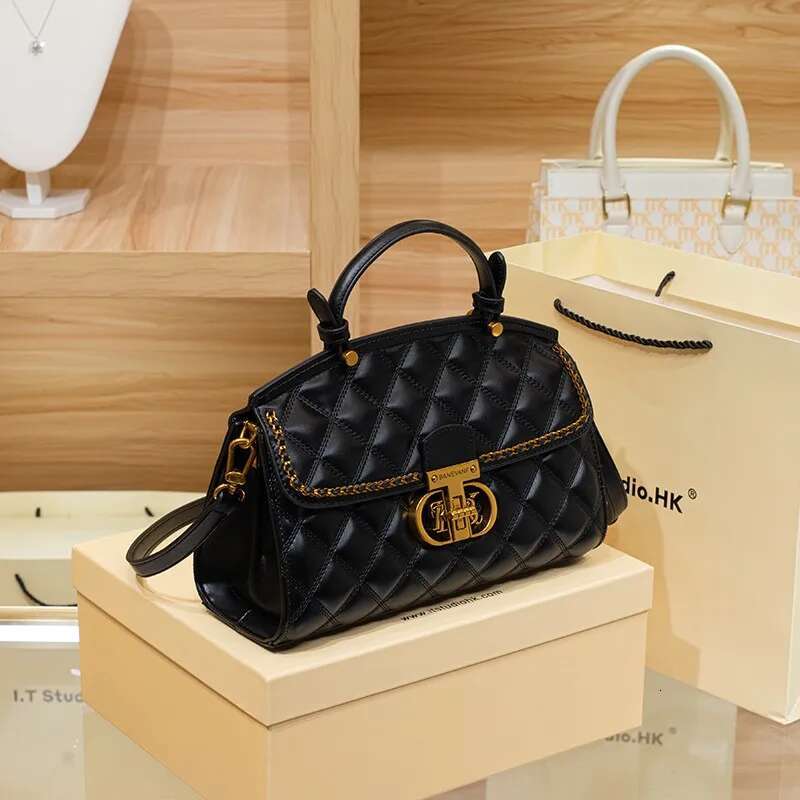 Women's Handbag, Genuine Leather Bucket Bag, Women's 2024 Autumn/Winter High-End Texture Brand Designer, Large Capacity Shoulder