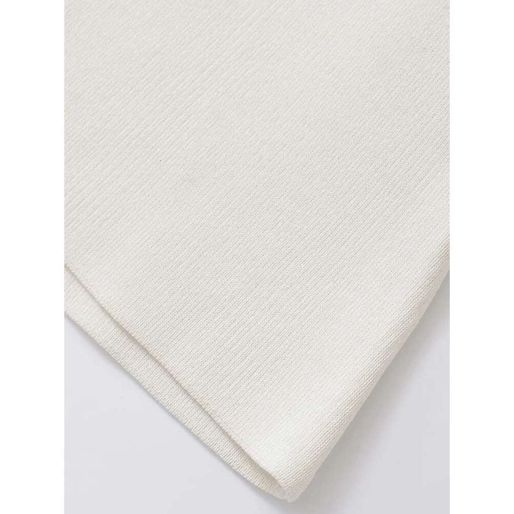 2024 European And American Autumn New Women's Fashion Simple Style Casual Plain Needle Short Sleeve V Neck Knitted Top