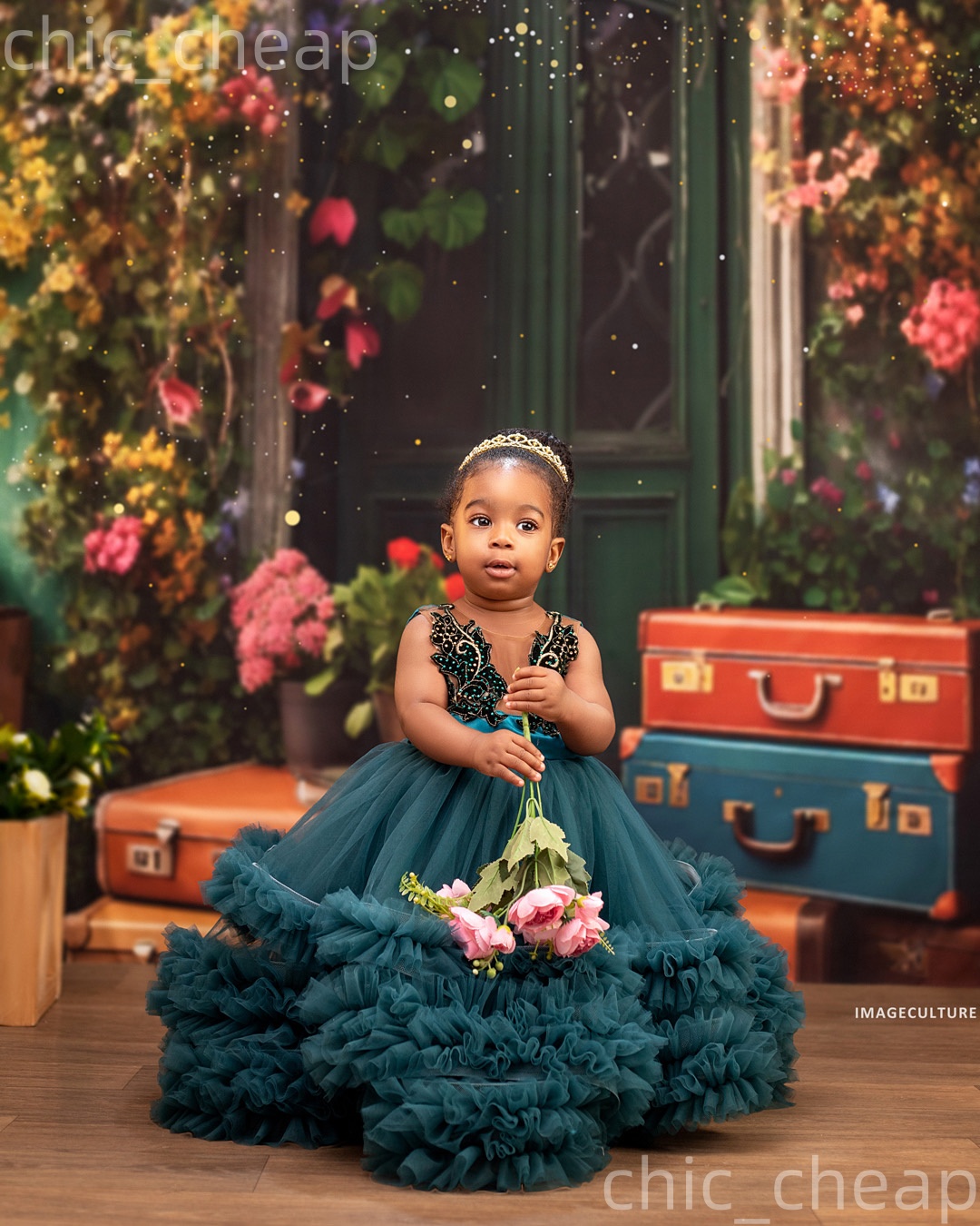 2026 Hunter Green Ball Gown Flower Girl Dresses Sheer Neck Applique Tulle Little Girl Christmas Peageant Birthday Christening Tutu Dress Gowns ZJ427