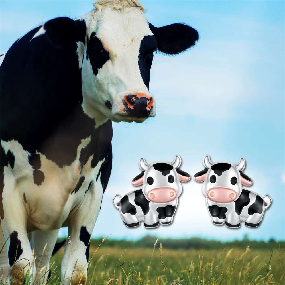 Design New Cute Cow Earring Sier Plated Enamel Ear Studs Jewelry For Girl Woman Animal Lovers Eardrop Party Gift