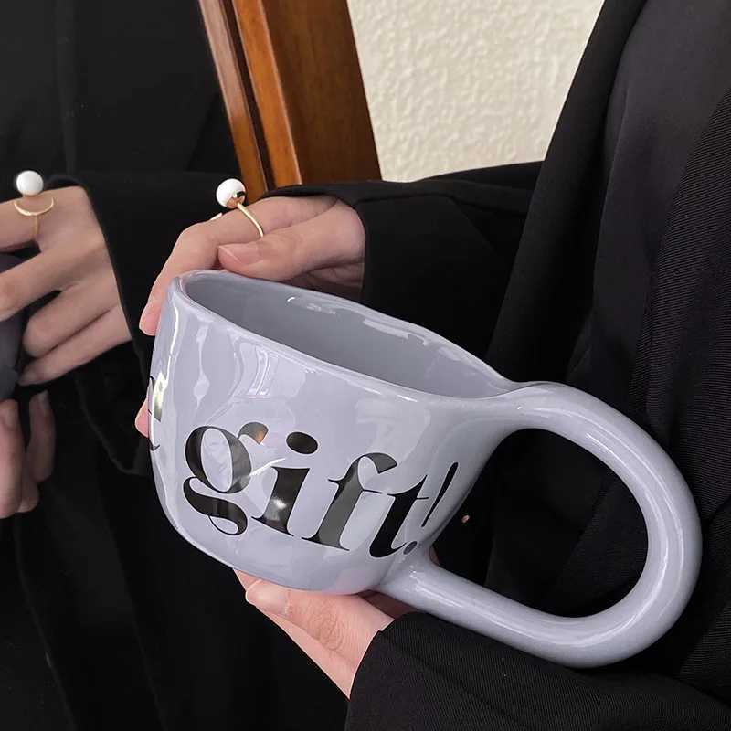 Alphabet Print Coffee Mug Premium Value Ceramic Mug with Ear Shaped Handle Breakfast Cup Y251125