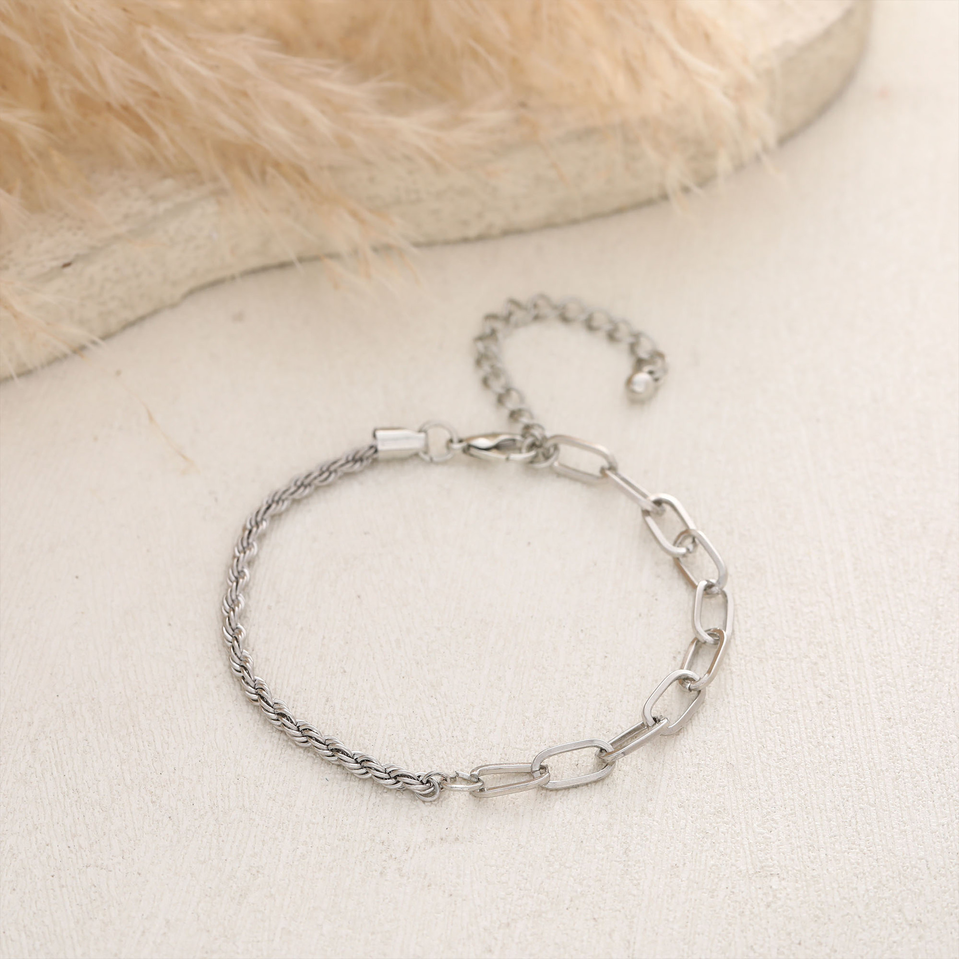 Fashionable and personalized diamond-studded twist chain 5-piece set bracelet hand designer bracelet women luxury jewelry designer bracelet men love b - view 4